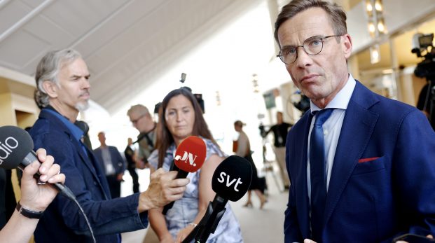 Hur många lik i lasten och skelett i garderoben kan en statsminister ha?