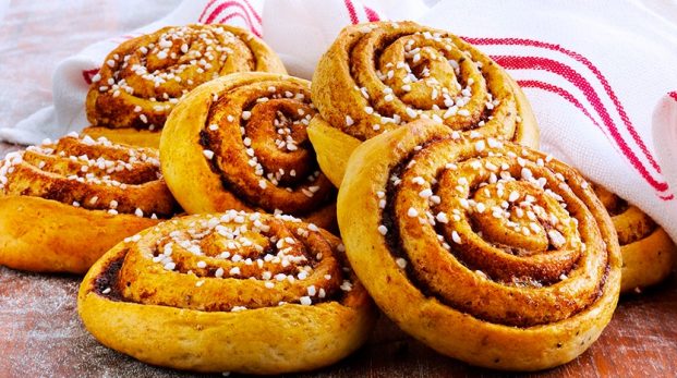 Kanelbullar är ingen väg ur fattigdom