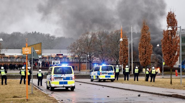 Demokratin kontra hets mot folkgrupp