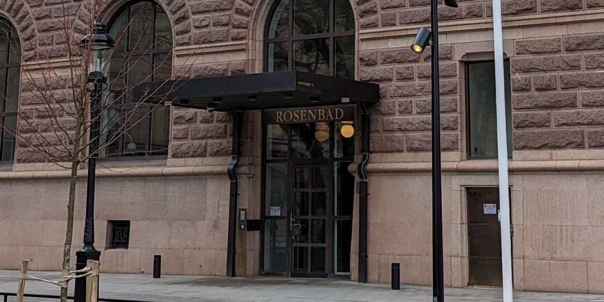 Sveriges regering är fantastisk, men knappast i någon positiv mening