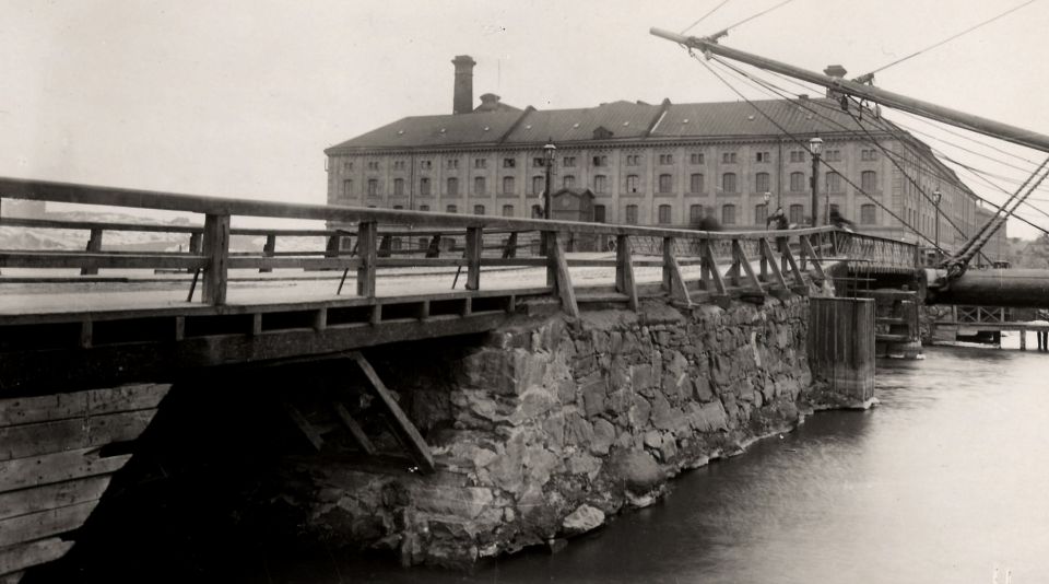/wp-content/uploads/content/historiskt/NyaKungsholmsbron.jpg